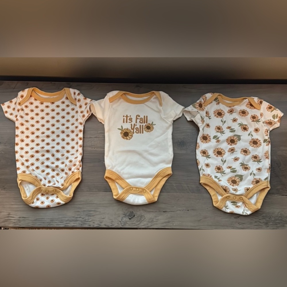 Fall-Themed Baby Onesies Set - White and Yellow